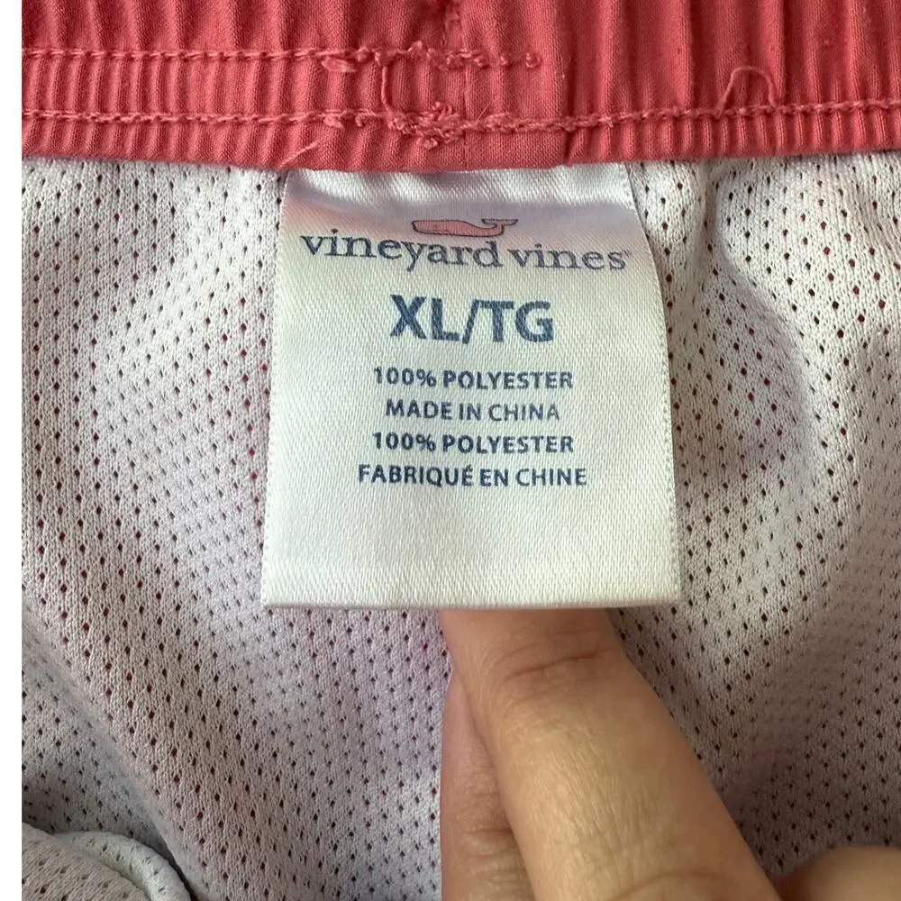 Vineyard Vines Men's Lobster Reef Bungalow Shorts Size XL